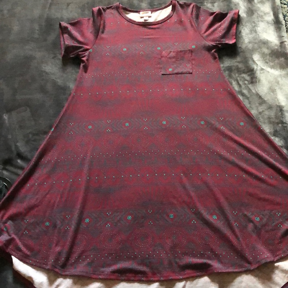 Size Medium Lularoe Carly
